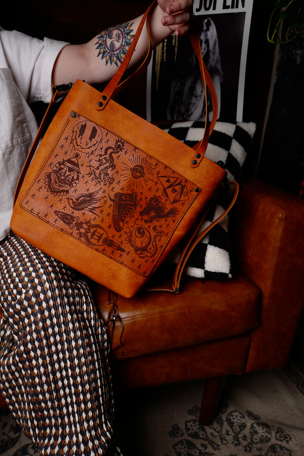 The Work Tote: Side Show Flash