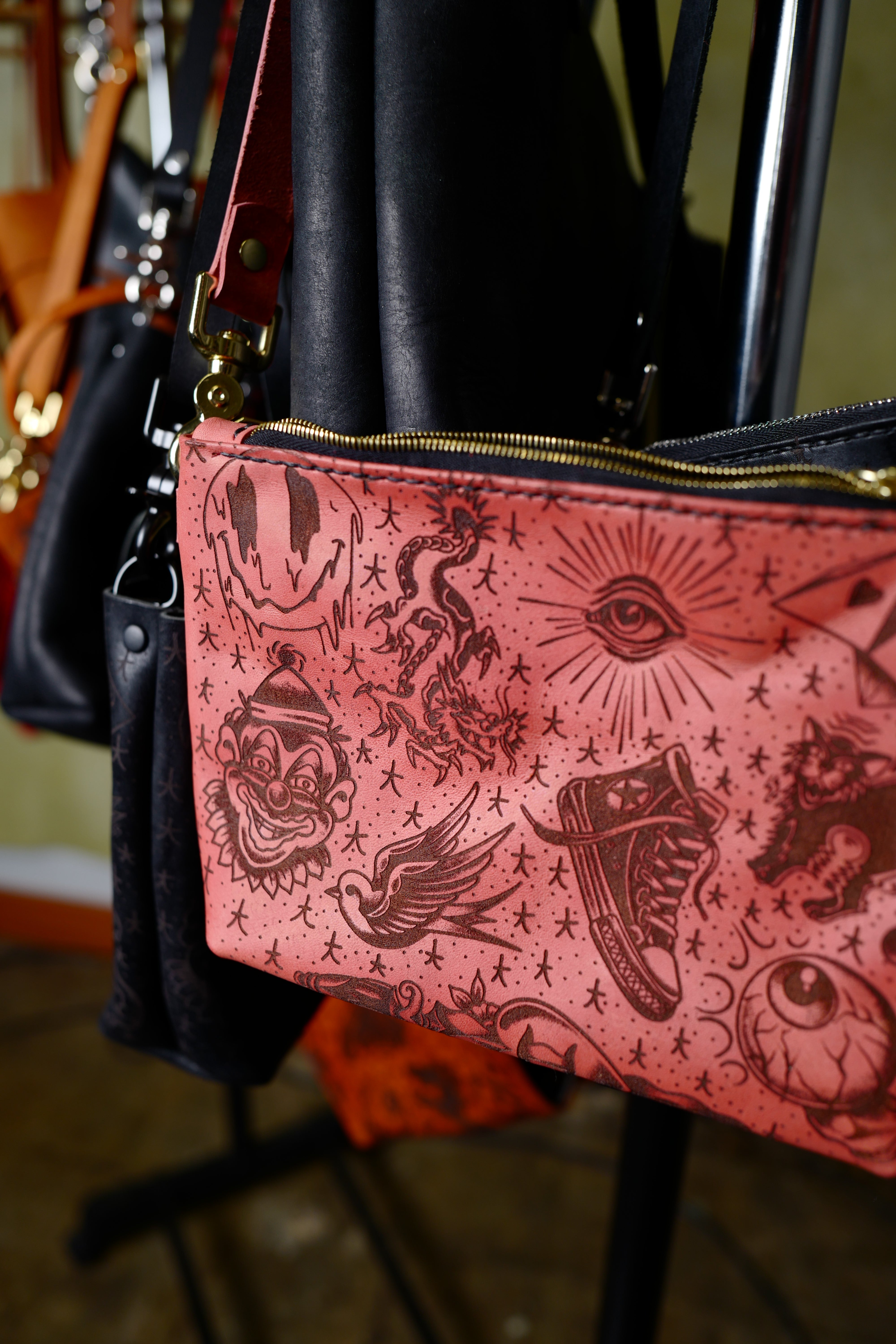 The Gimme Zip Bag: Side Show Flash