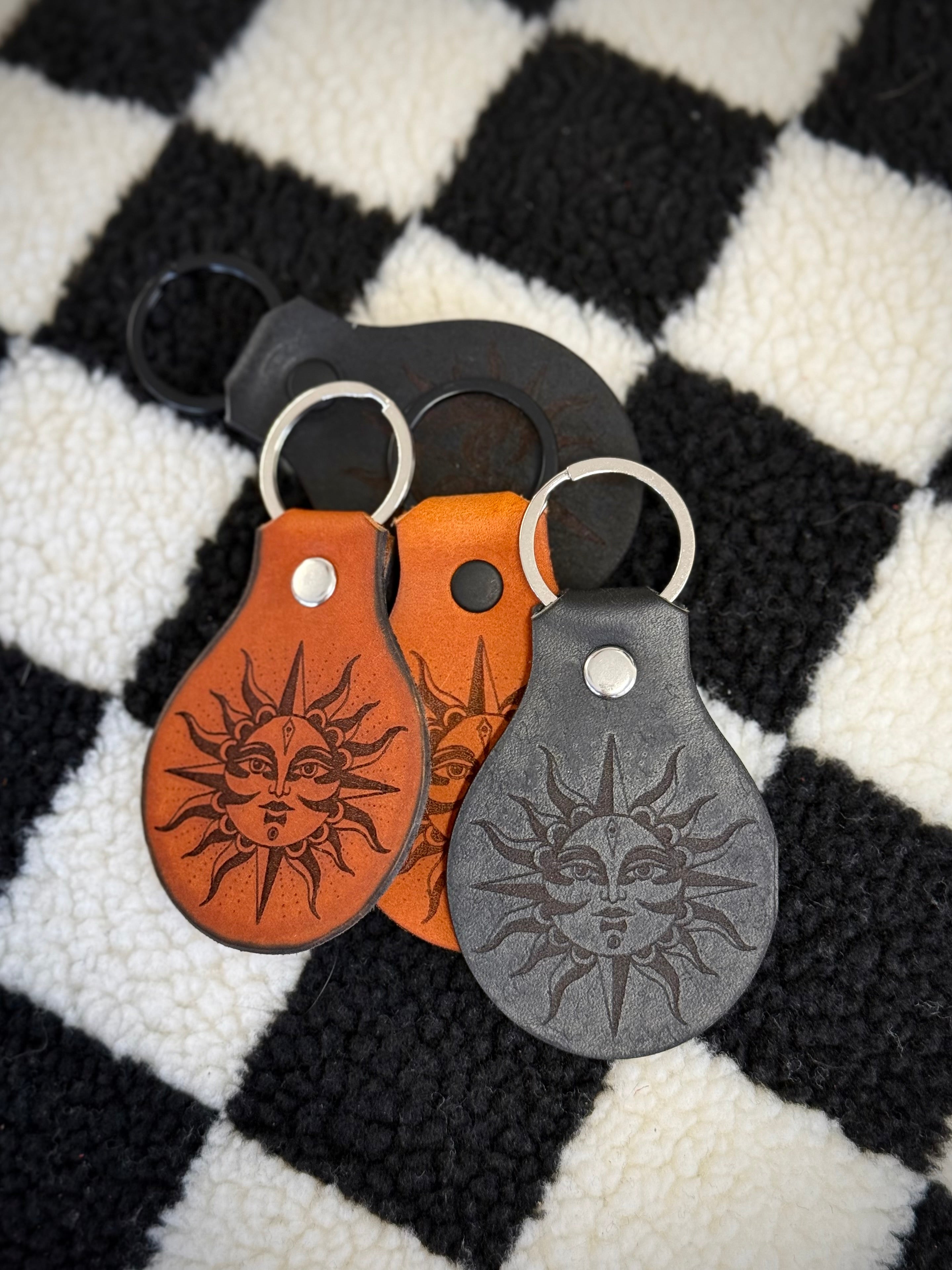 Simple Keychain: Sun