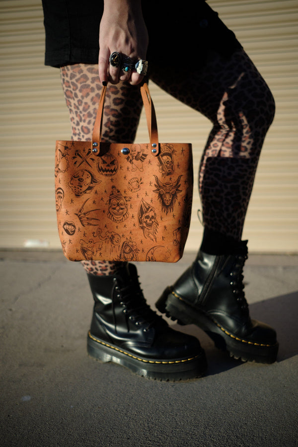 Opener Tour Tote: Spooky Flash Sheet 👻