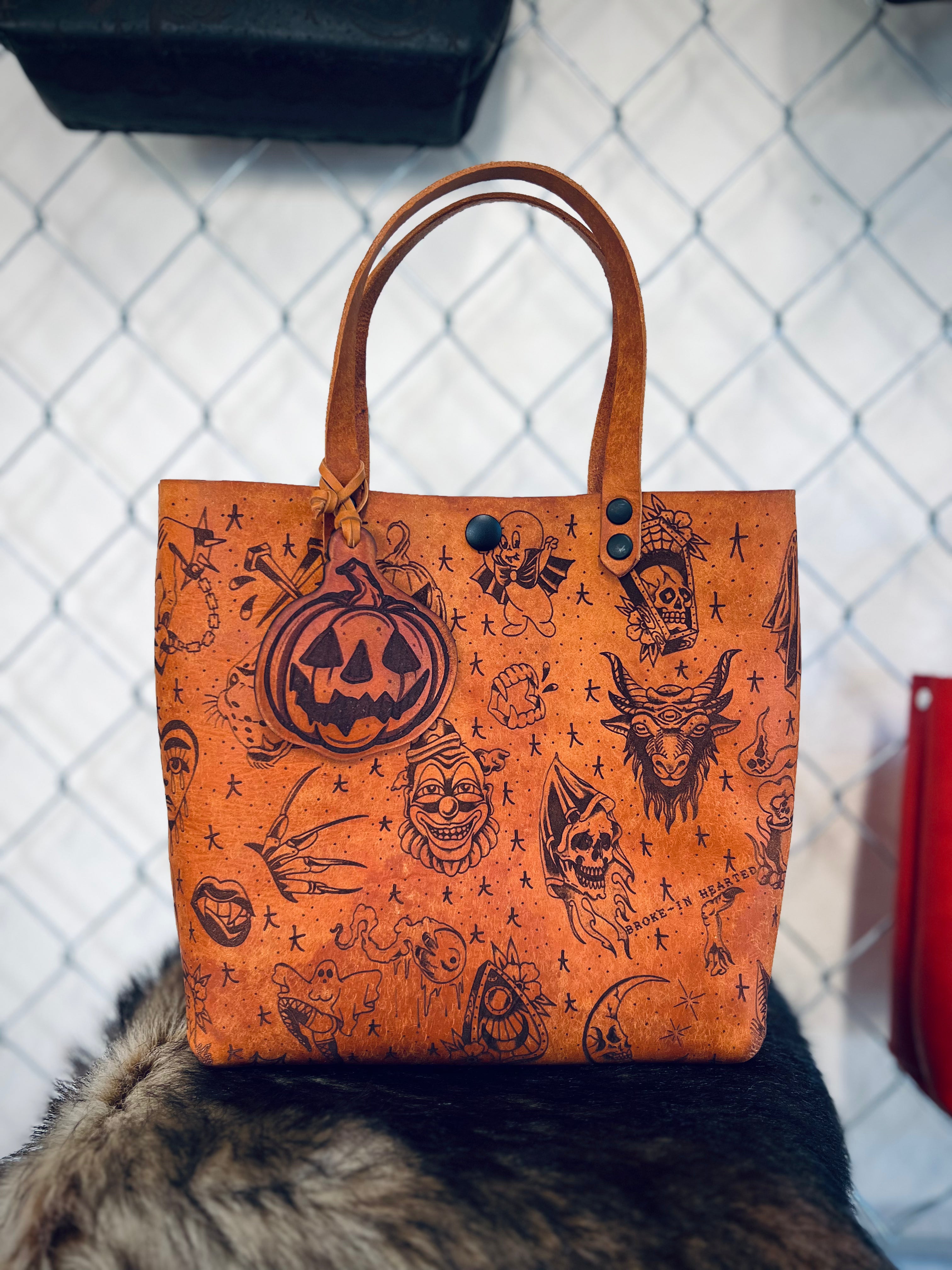 Opener Tour Tote: Spooky Flash Sheet 👻