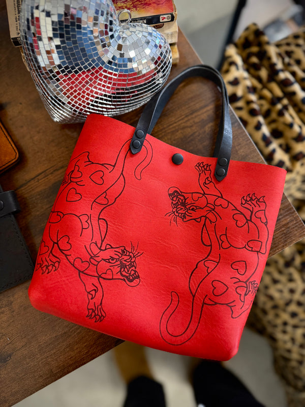 Opener Tour Tote: Hearts Jaguar