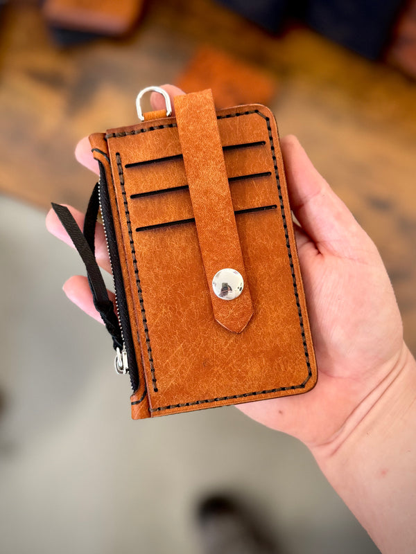On The Run Keychain Wallet: Rose Collar