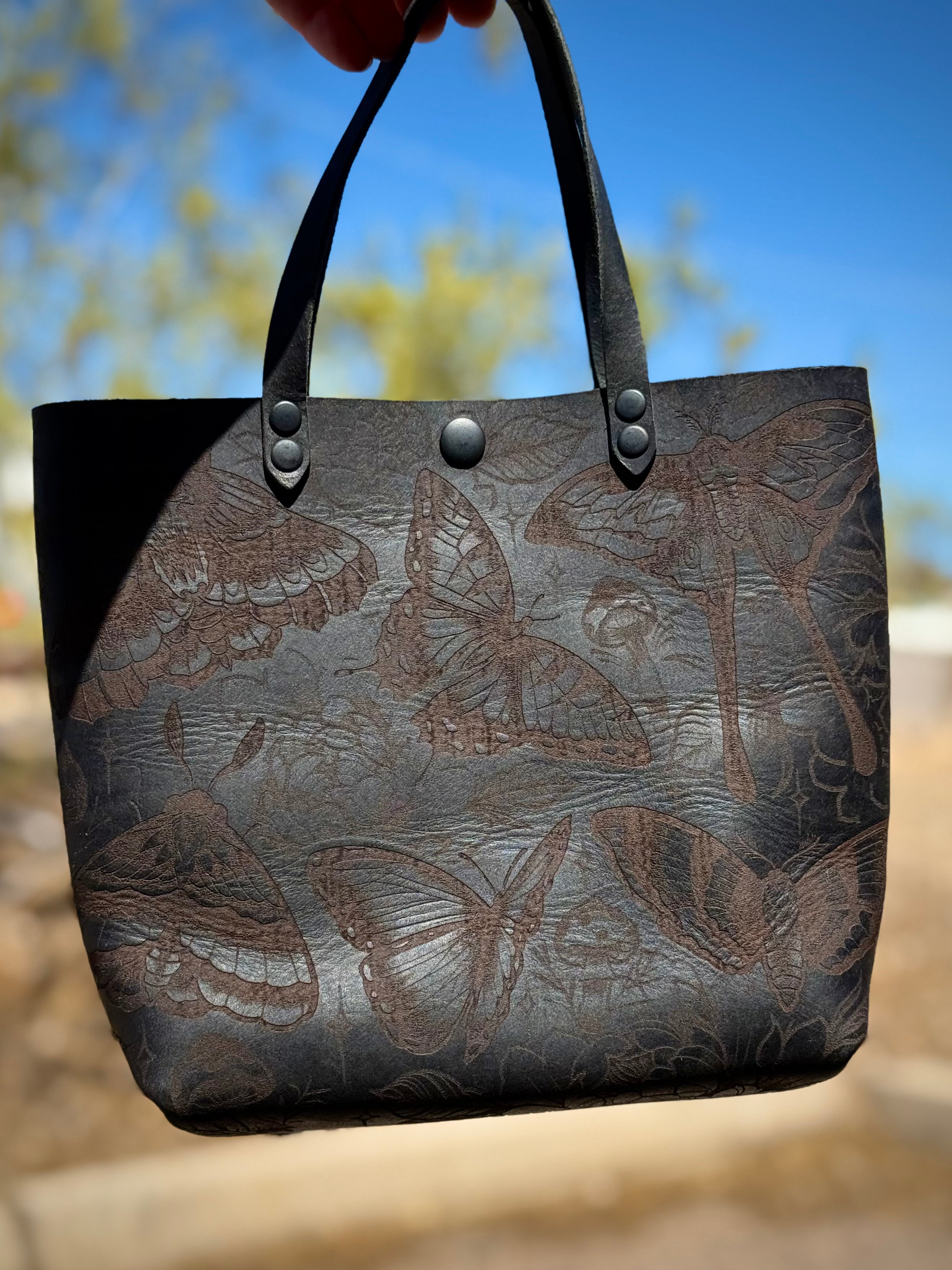 Opener Tour Tote: Moth Flash 🦋