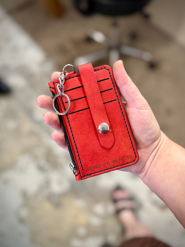 On The Run Keychain Wallet: Rose Collar