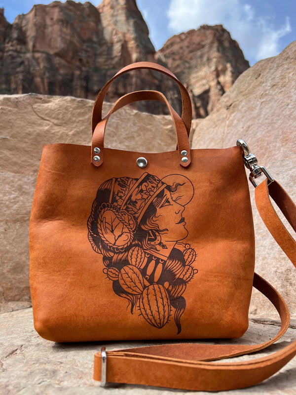 Opener Tour Tote: Desert Gypsy