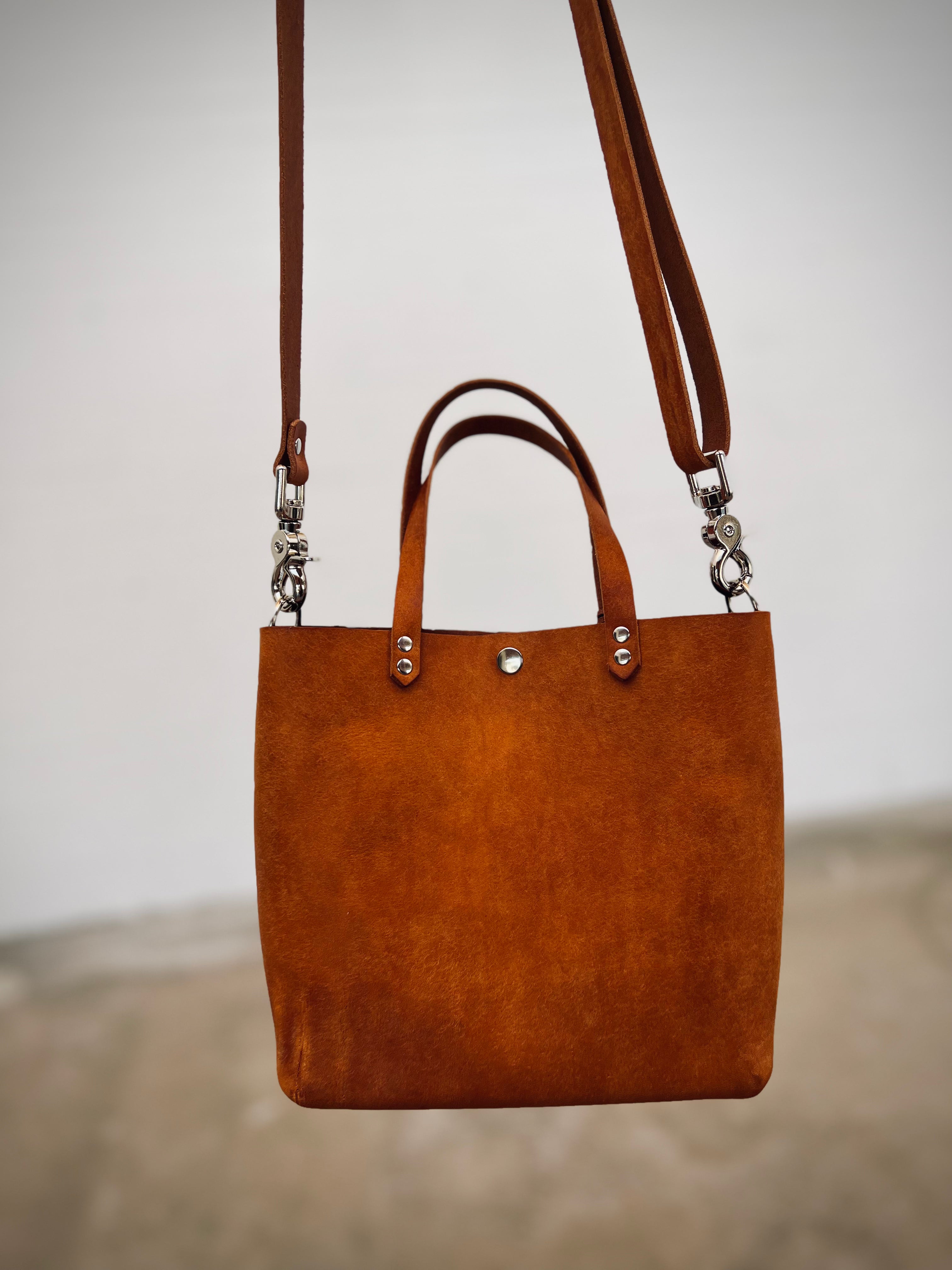 Opener Tour Tote: Cancer Zodiac