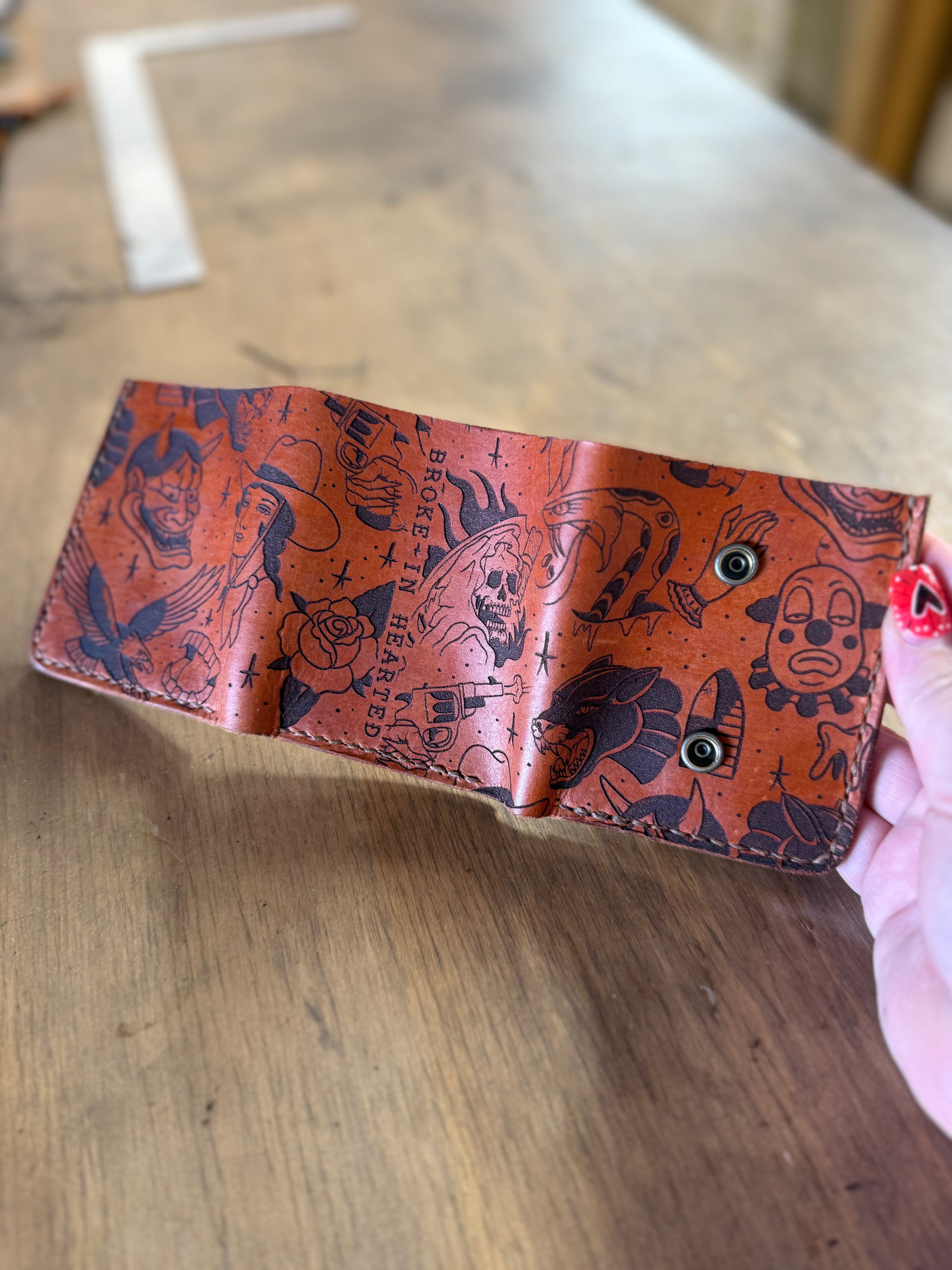 Trifold Wallet: Flash Sheet (ready to ship)