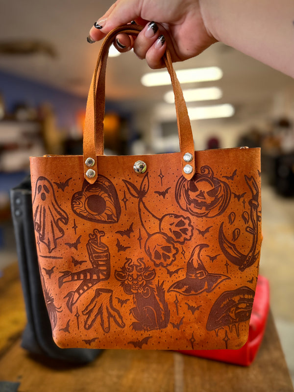 Opener Tour Tote: Haunted Flash Sheet 🎃