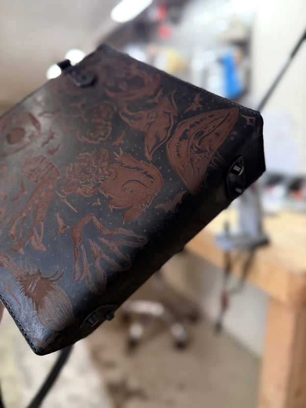 Manic Monday Tote: Oni Mask