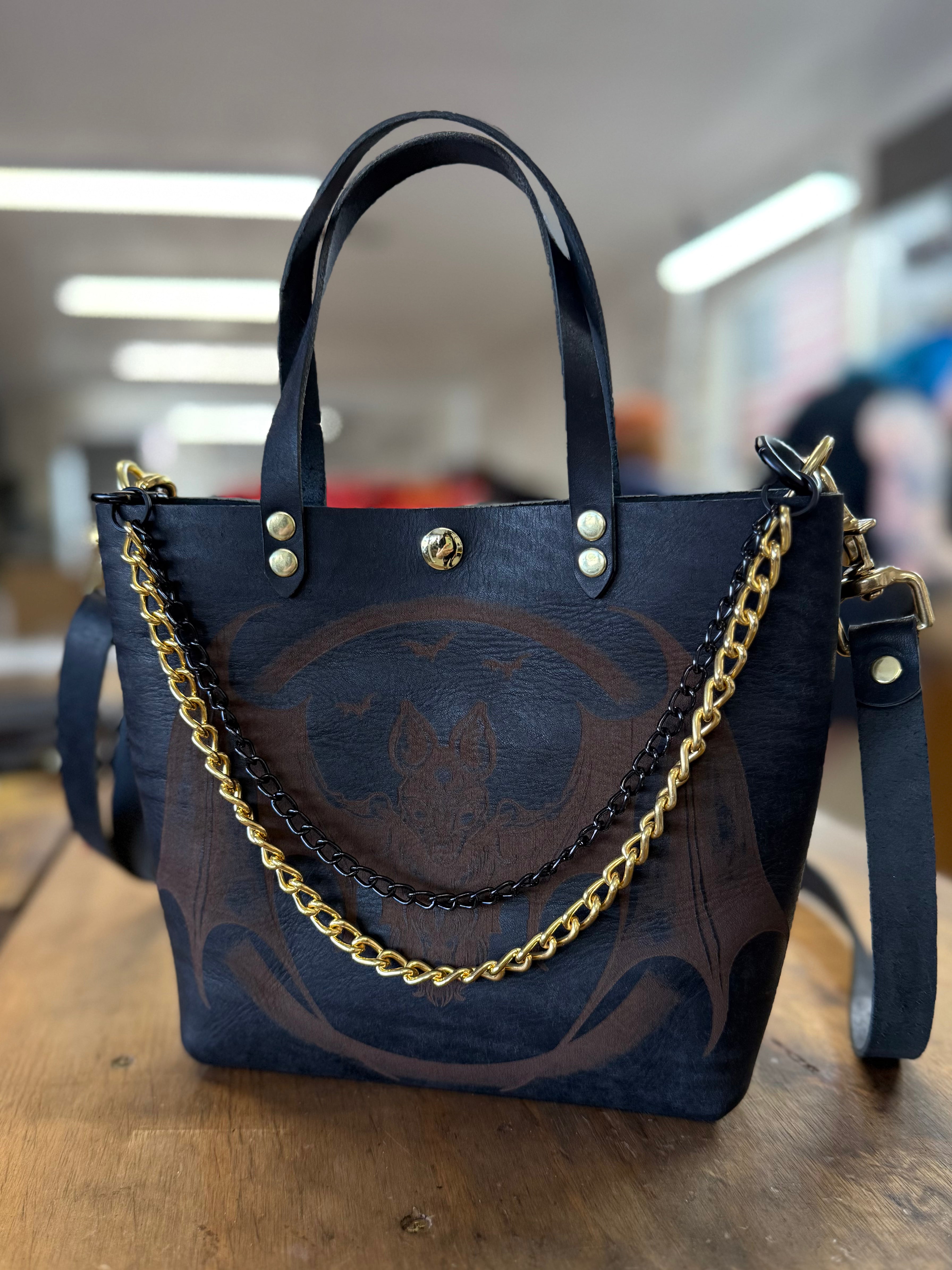 Opener Tour Tote: Bat 🦇