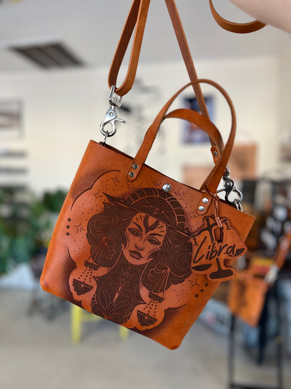 Opener Tour Tote: Libra Zodiac