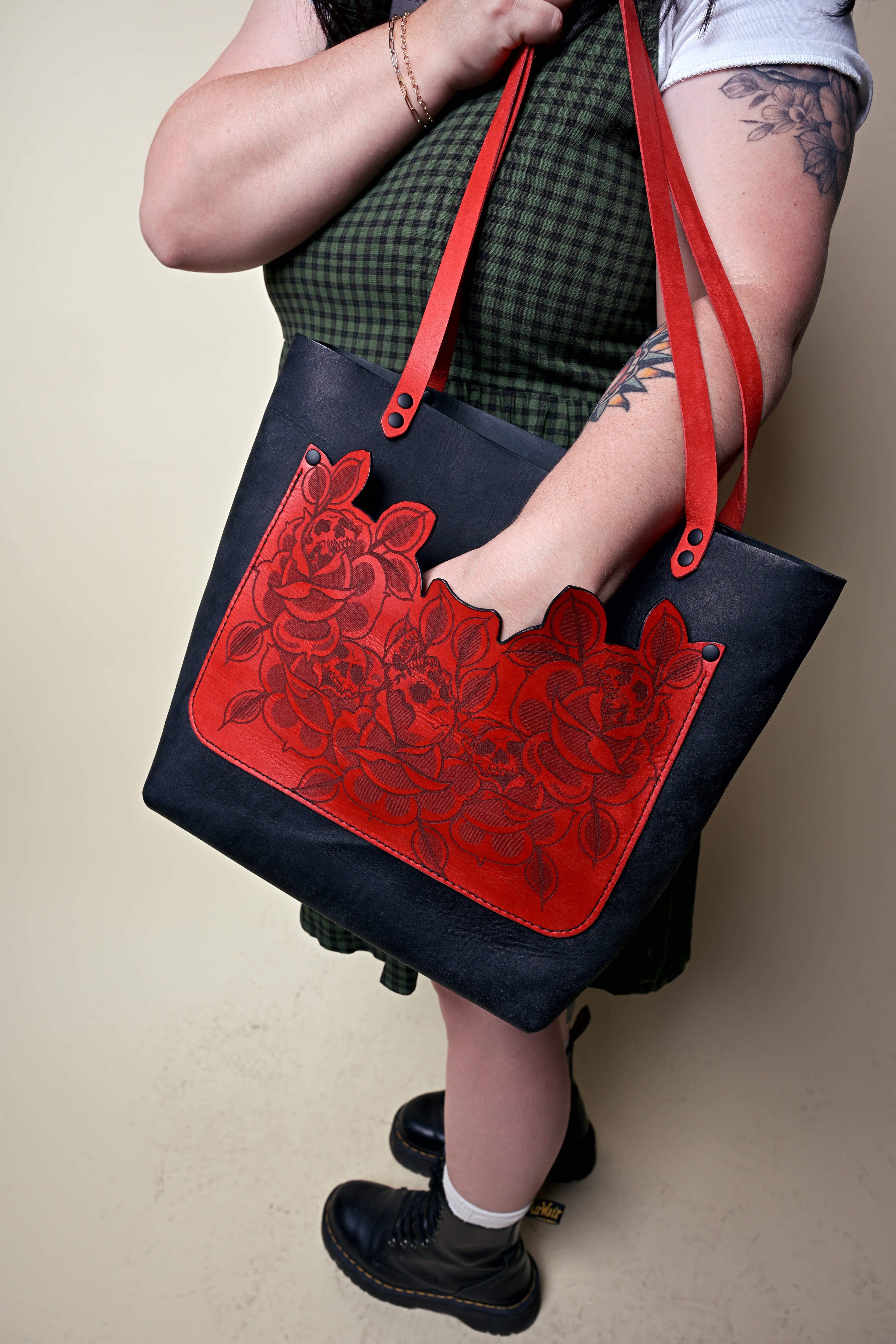 The Work Tote: Skulls in Roses
