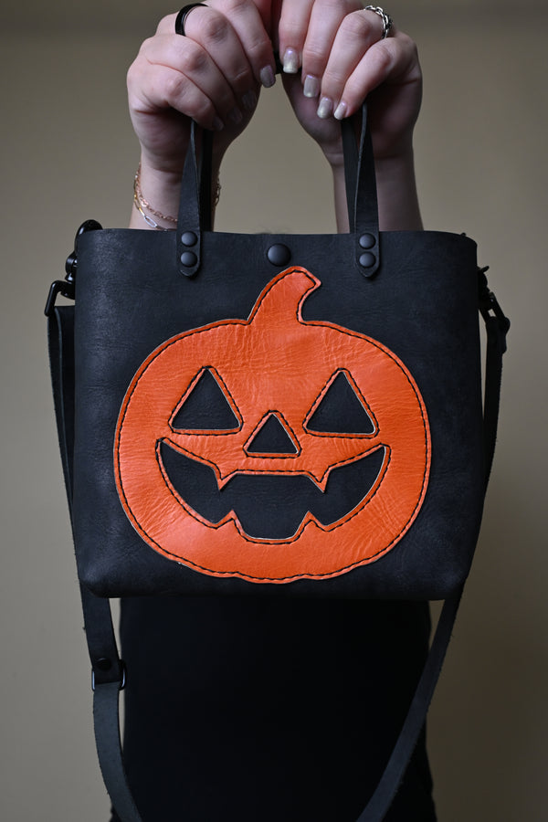 Opener Tour Tote: Jack-O-Lantern