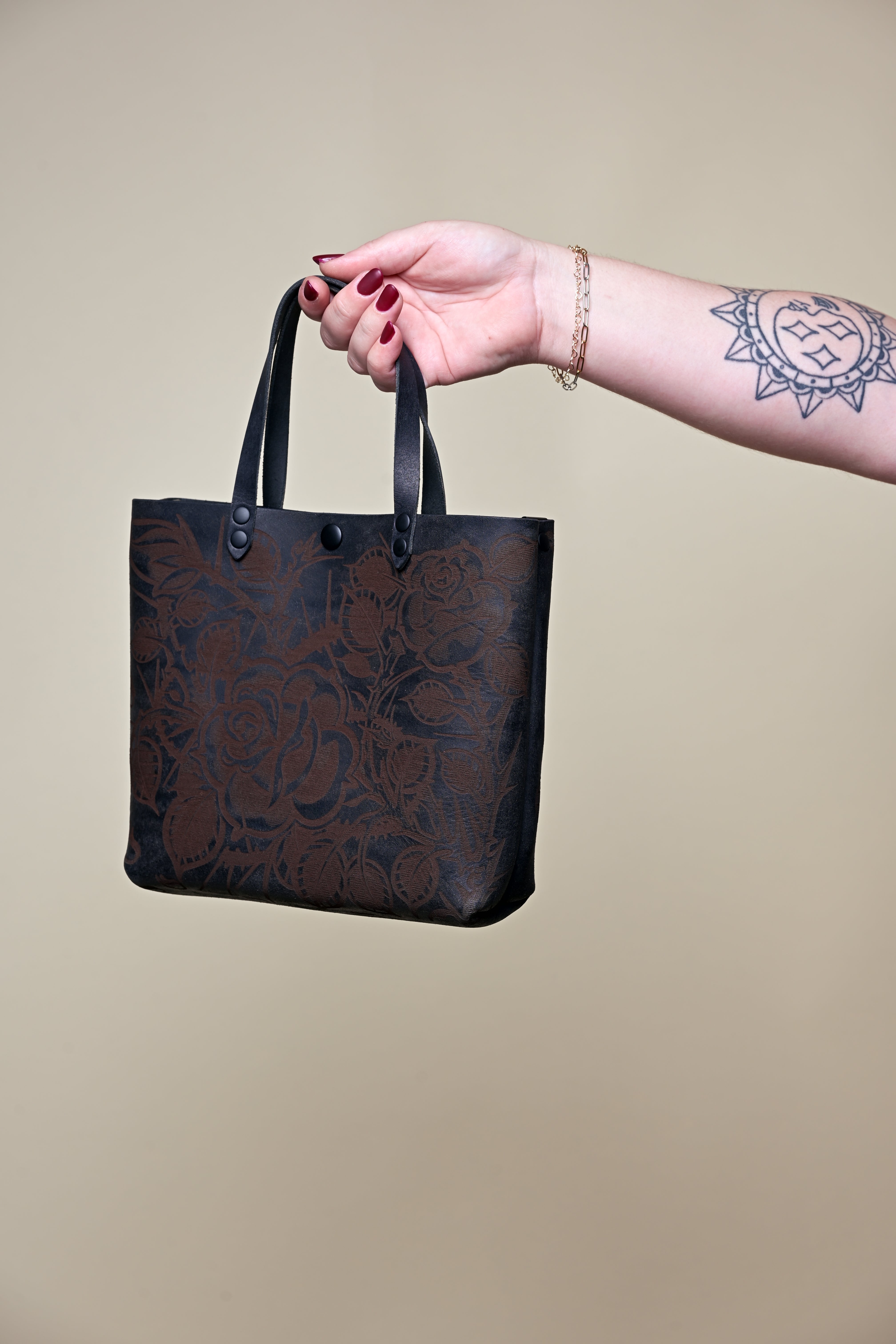Opener Tour Tote: Every Rose