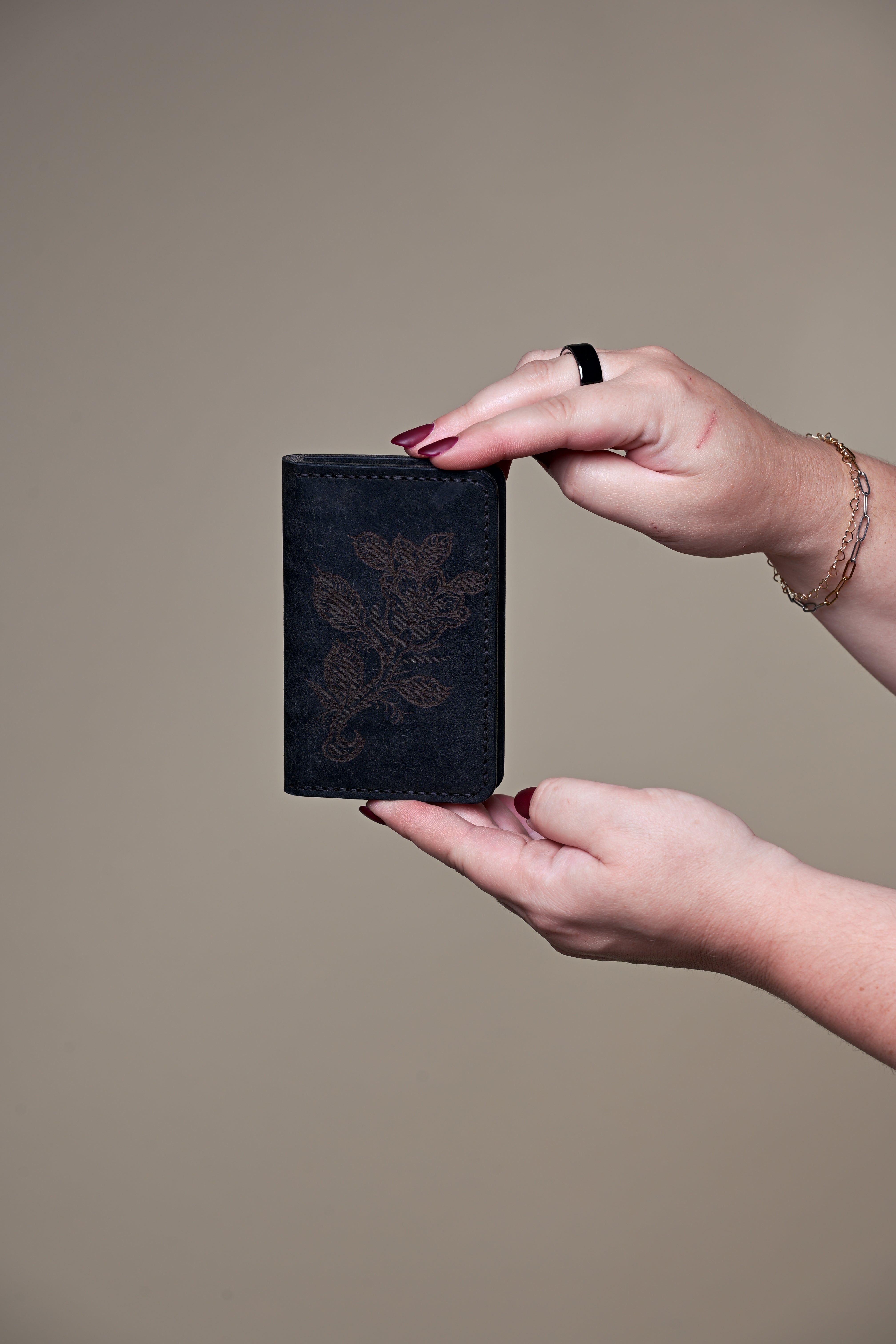 Dodge City Wallet: Flowers