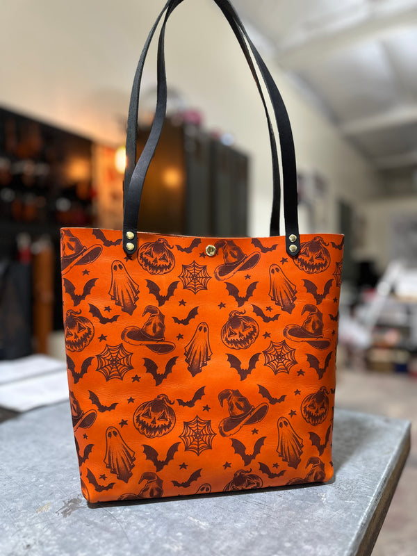 Tour Tote: Halloween Print