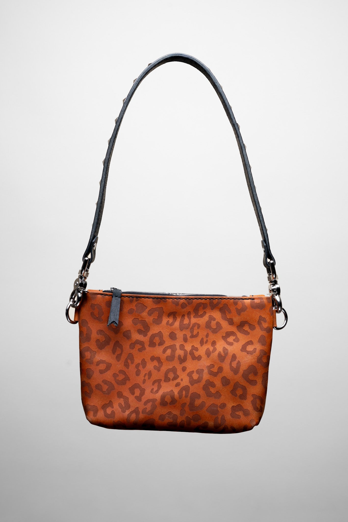 The Gimme Zip Bag: Stud Heart Leopard