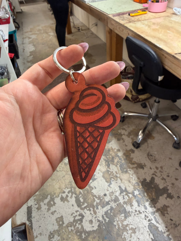 Garage Sale: Ice Cream Keychain 🍦