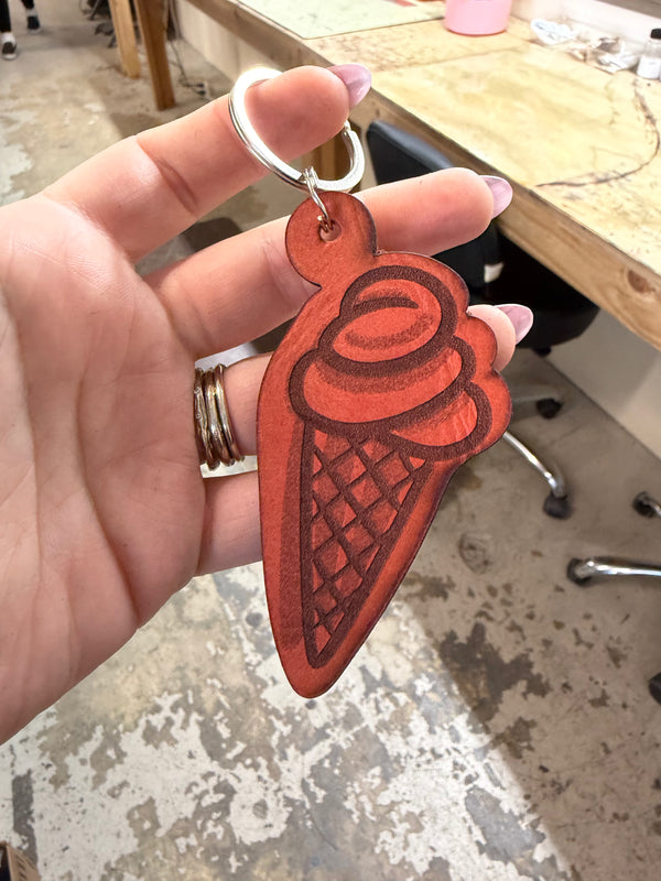 Garage Sale: Ice Cream Keychain 🍦
