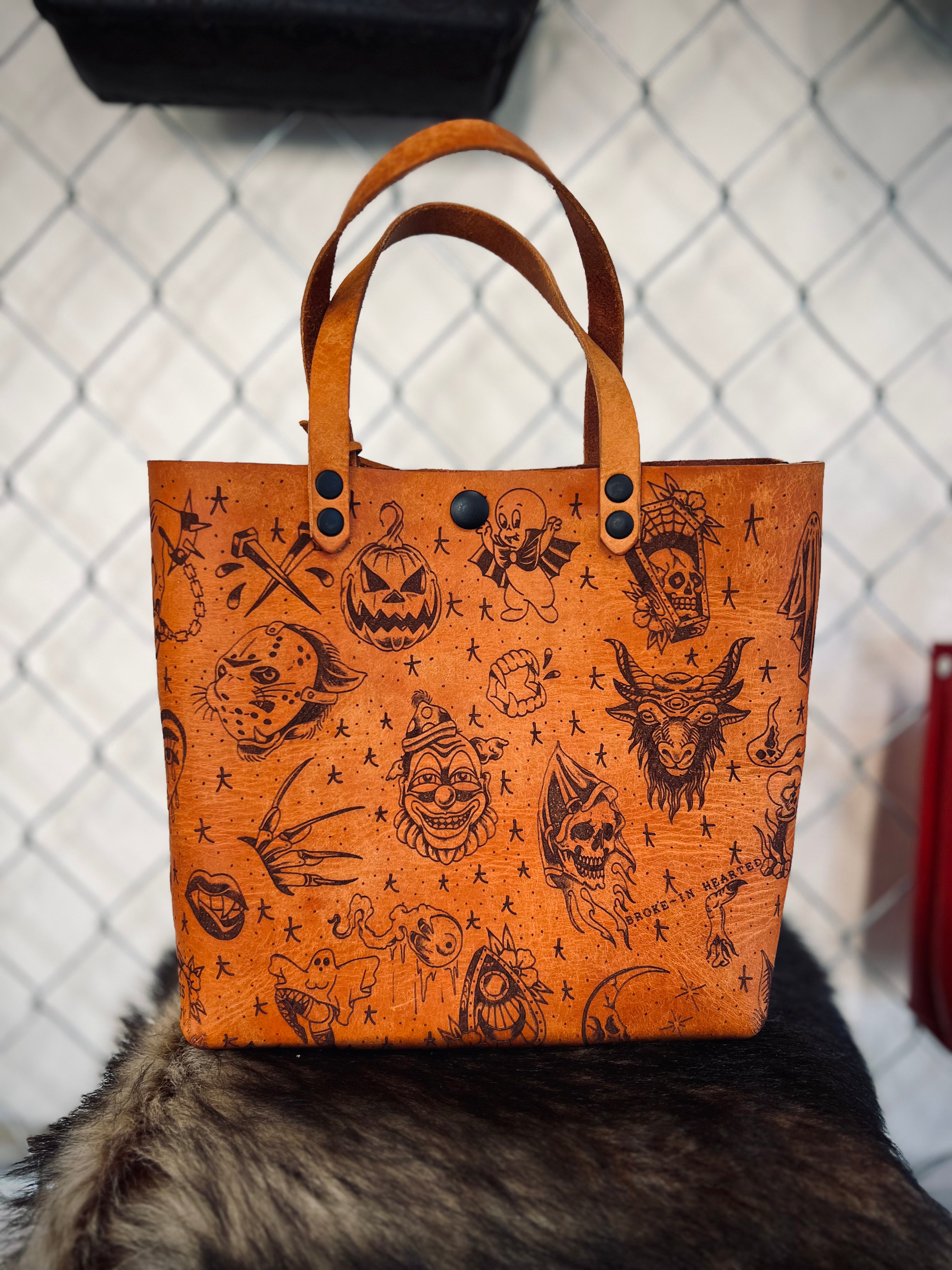 Classic Mini Tote: Spooky Flash Sheet 👻