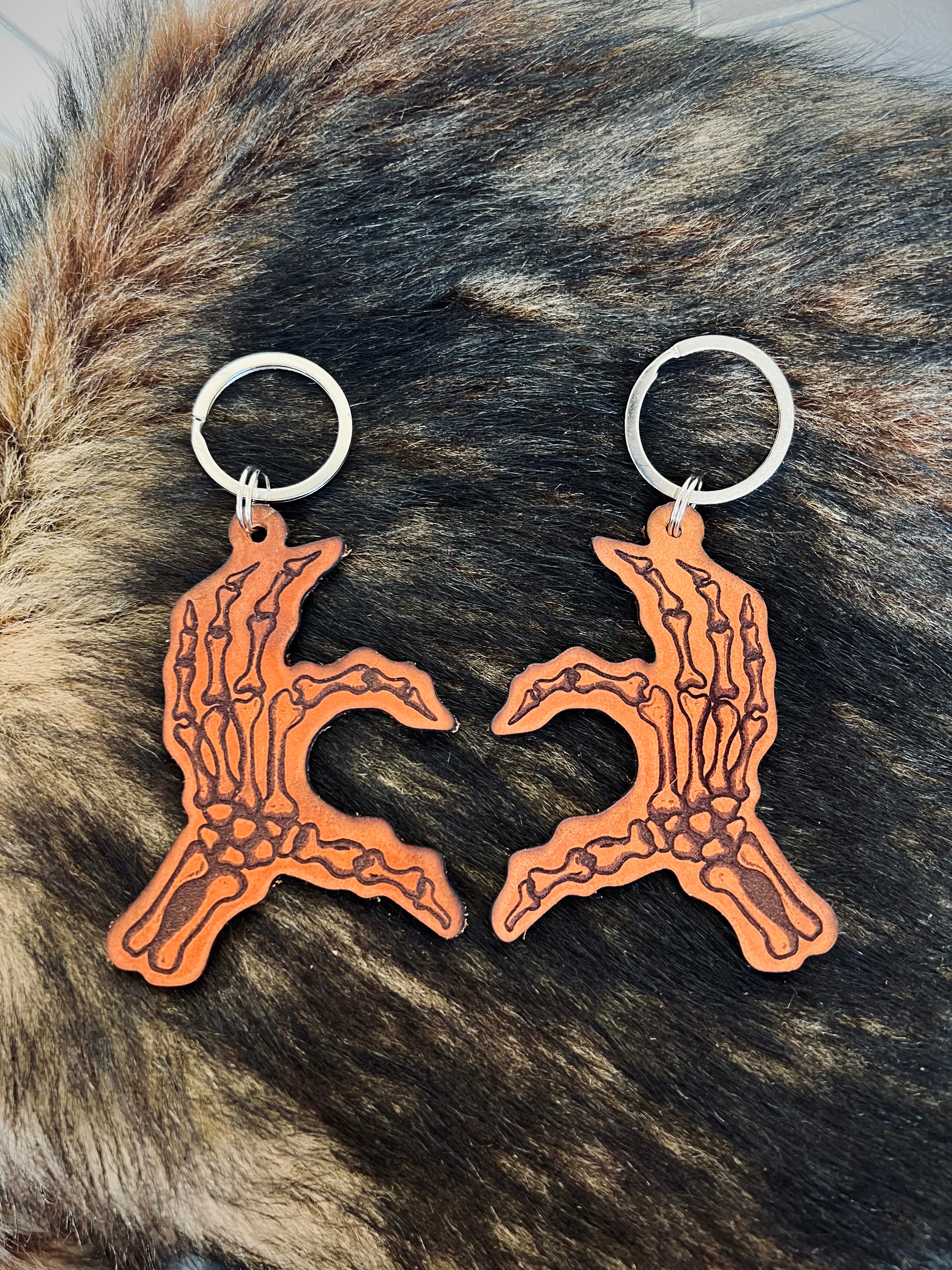 Keychain Set: Skeleton Hands Heart 🫶