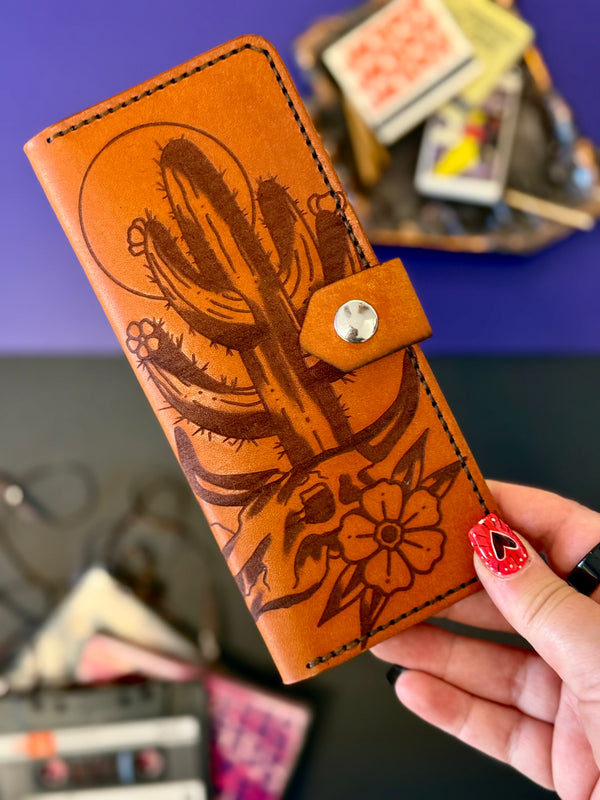 Bandita Wallet: Desert Bull Skull