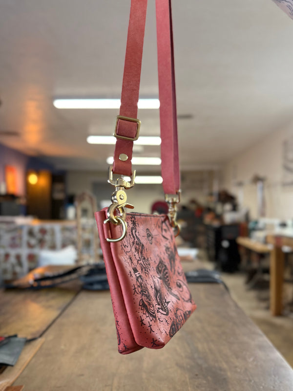 The Gimme Zip Bag: Sideshow Flash (ready to ship)