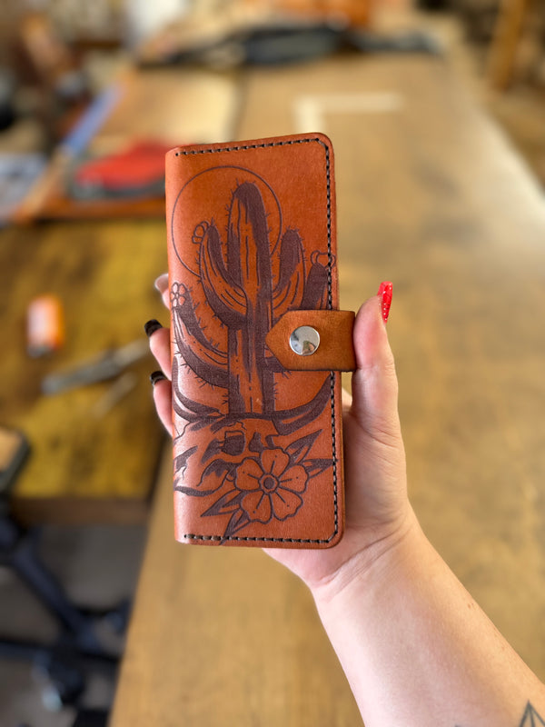 Bandita Wallet: Desert Bull Skull (ready to ship)