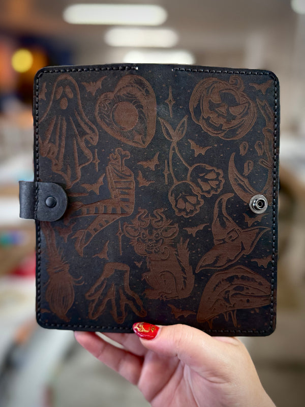 Bandita Wallet: Haunted Flash 🎃