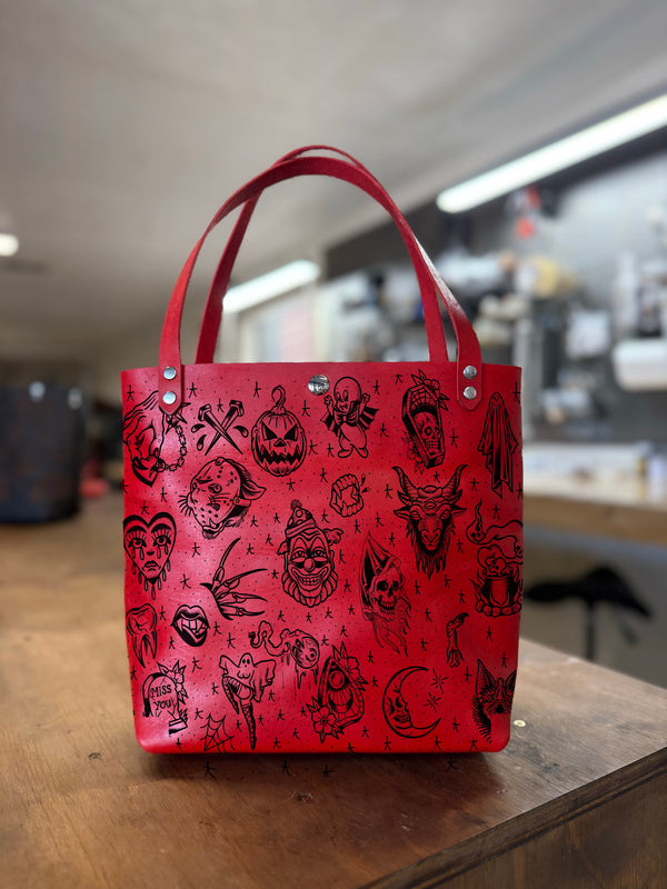 Headliner Tour Tote: Spooky Flash Sheet