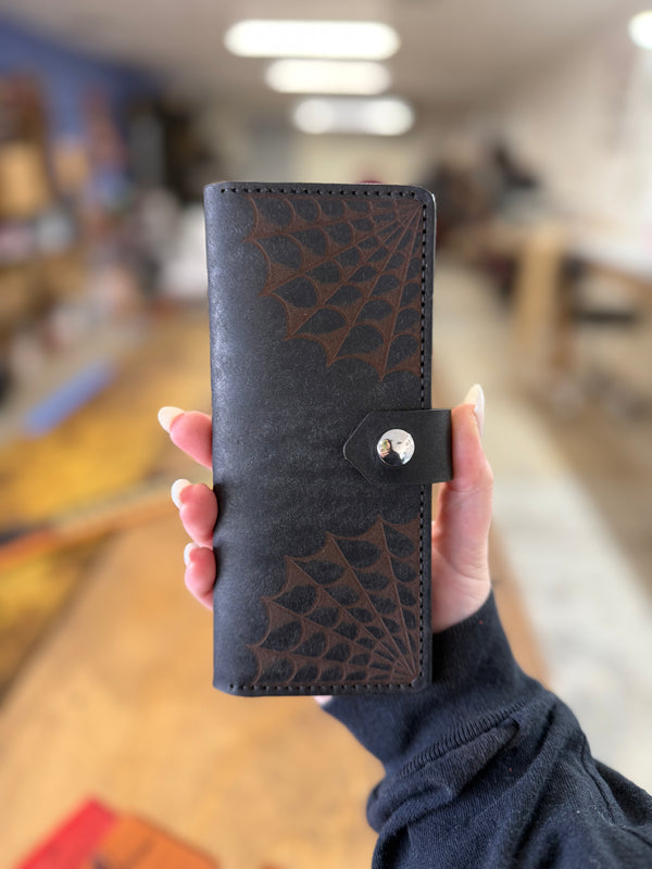 Bandita Wallet: Spiderwebs (ready to ship)