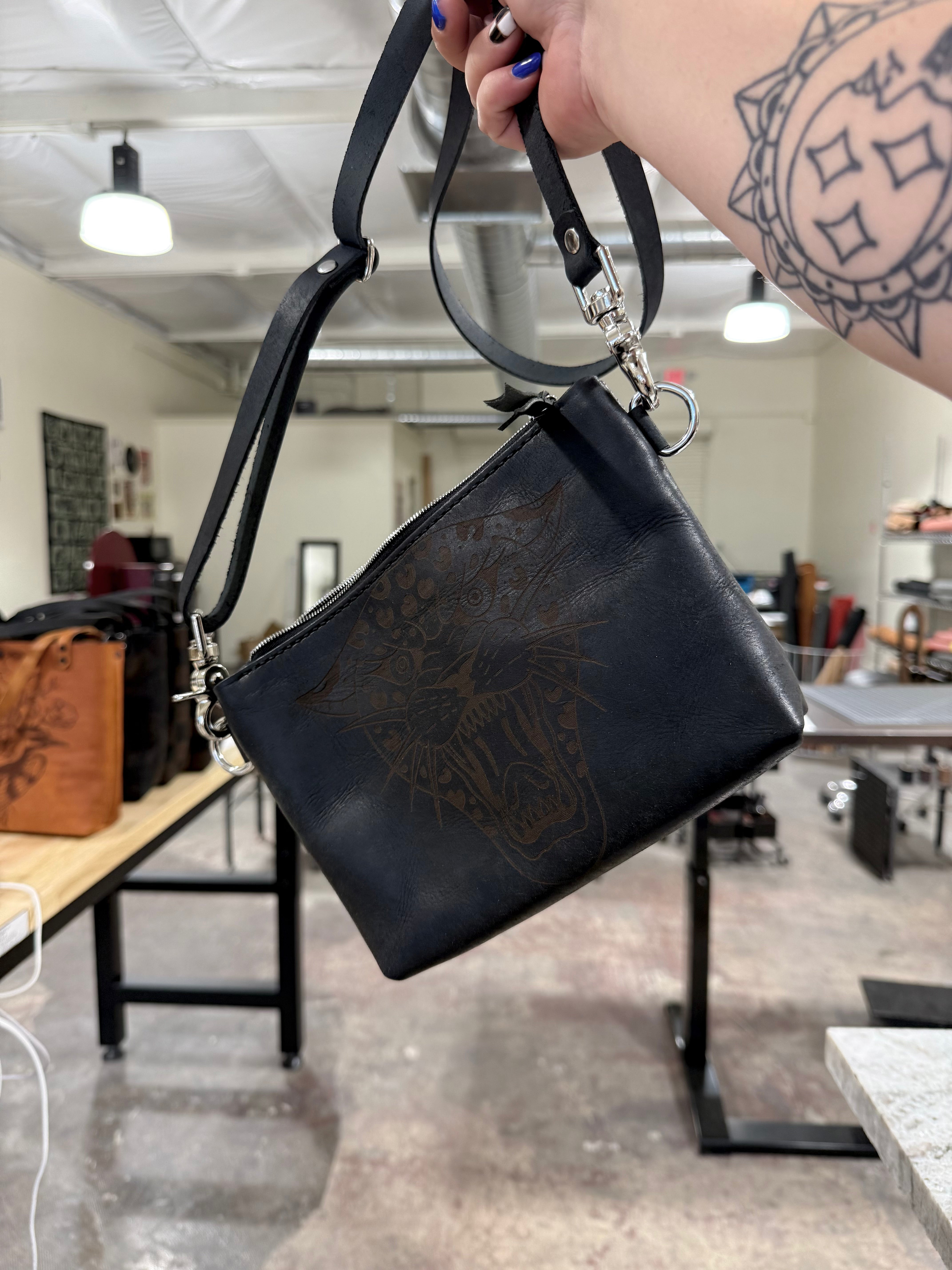 The Gimme Zip Bag: Leopard Head
