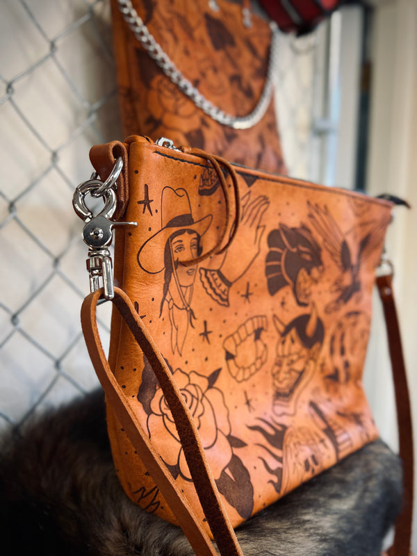 The Lola Zip Crossbody: Classics Flash Sheet